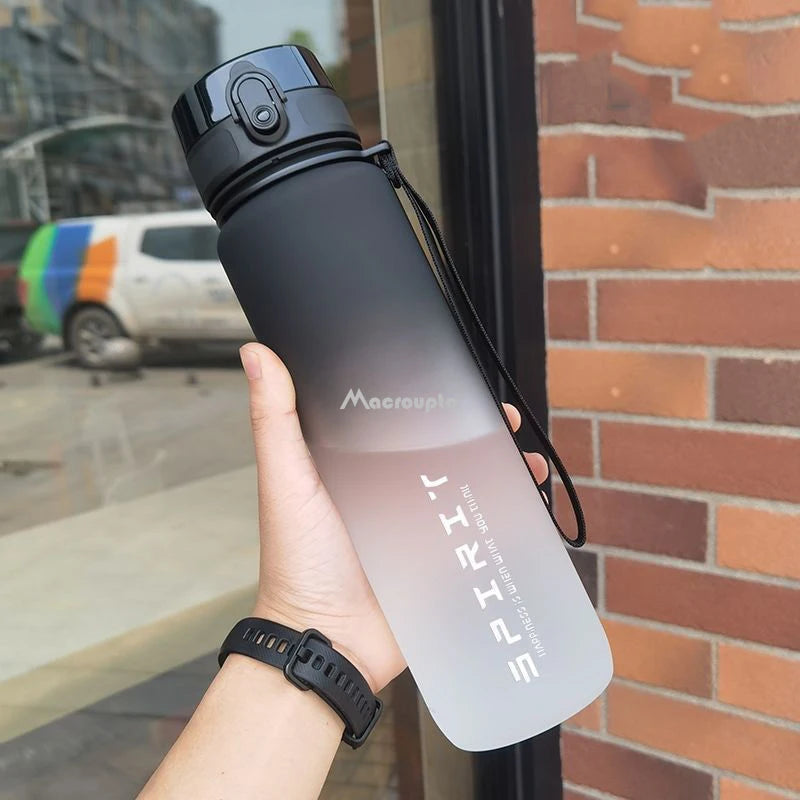 0.5/1 Liter Sports Water Bottle